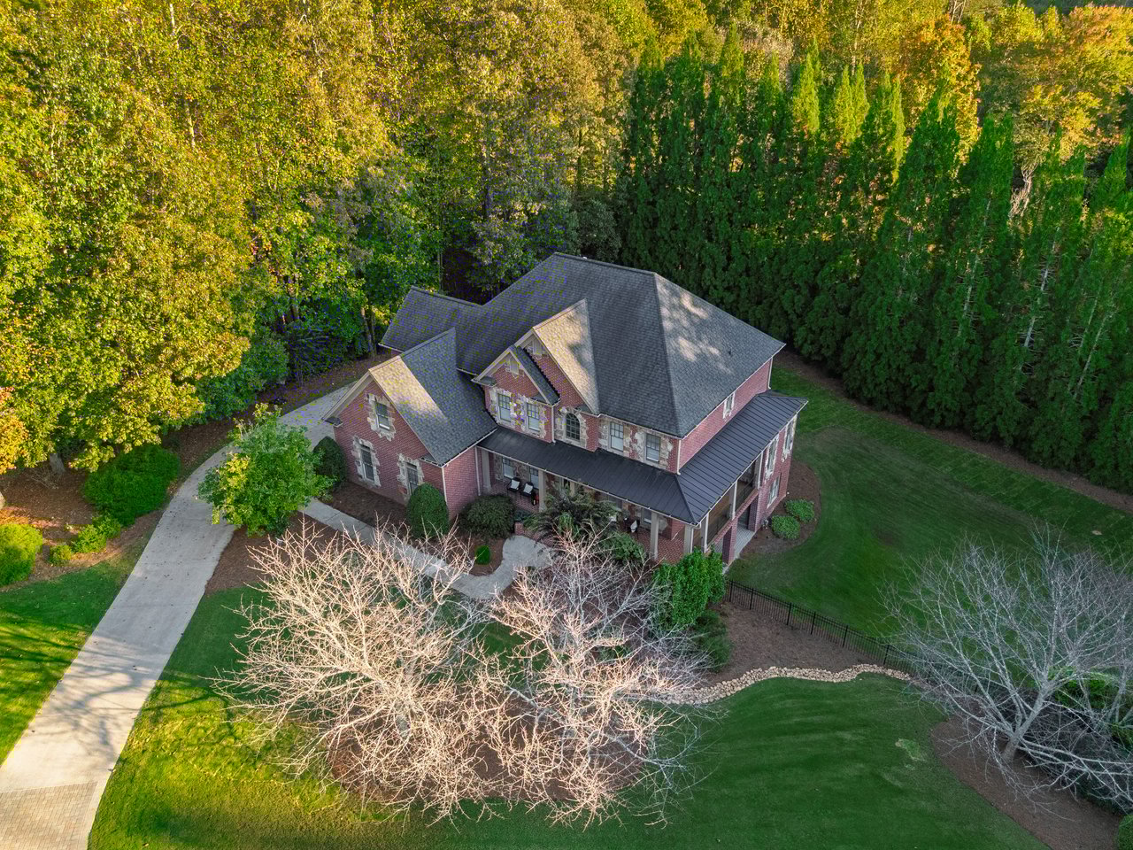 1425 Rolling Links Drive