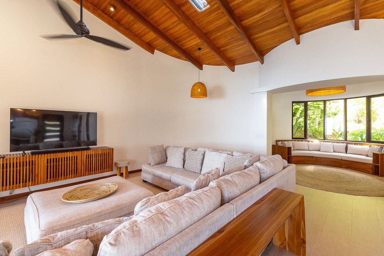 Front Ridge Bliss Villa Picasso One of a Kind Estate