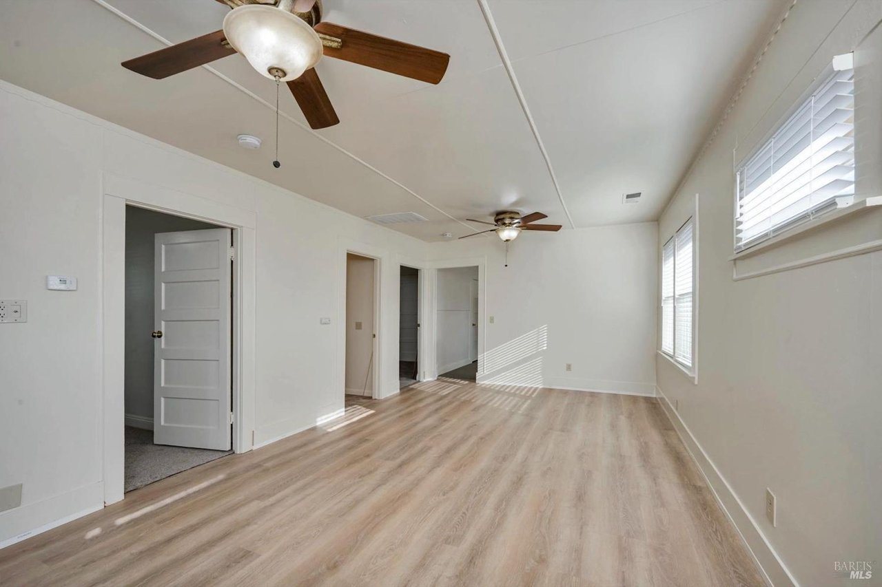 1404 Slater St Santa Rosa, CA 95404