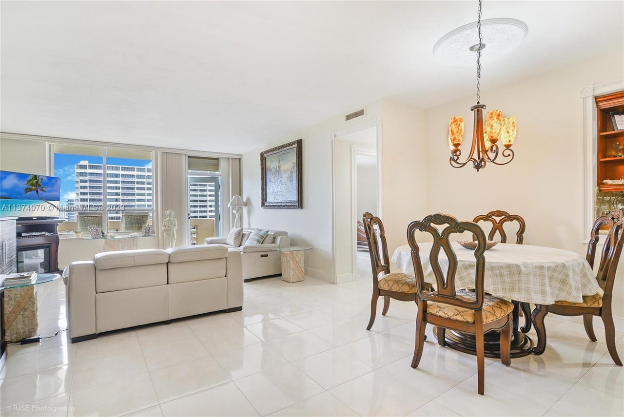 The Plaza Of Bal Harbour, Unit 1203