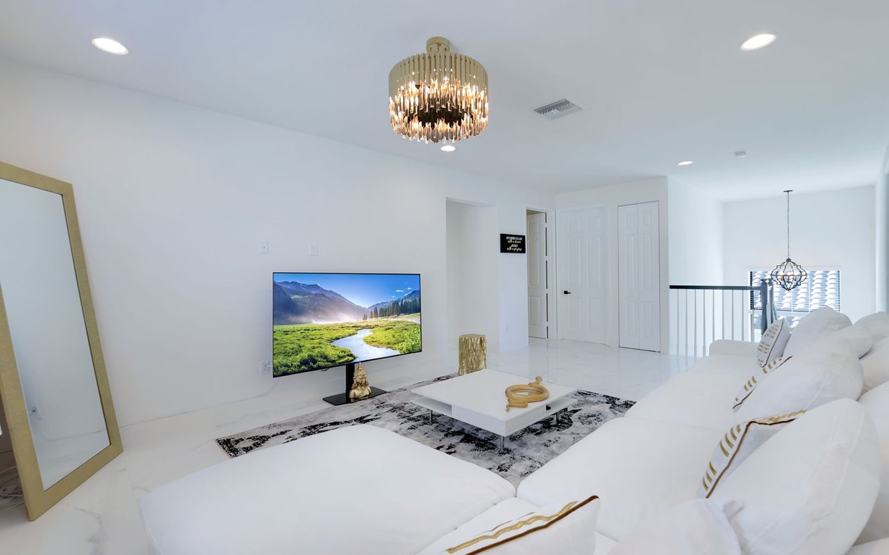 11604 Meadowrun Cir.