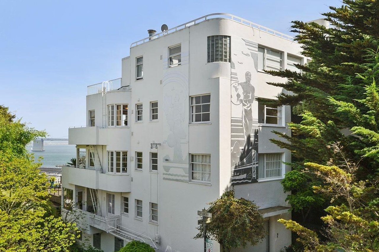 Telegraph Terrace View Penthouse!