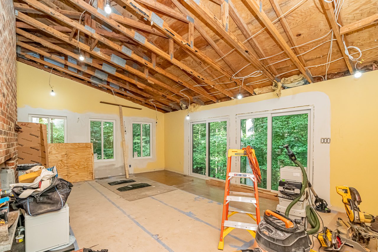 5 Acre Private Exclusive in Great Falls