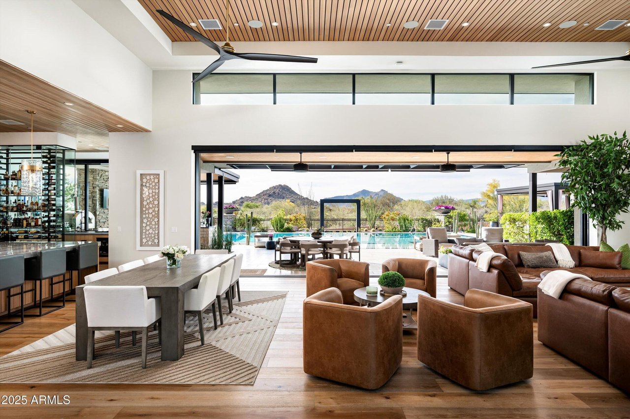 8328 E WHISPER ROCK TRL