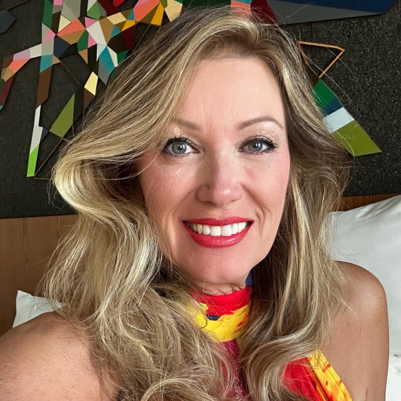 Sheri Hudgins Charlotte, NC Real Estate Agent Headshot