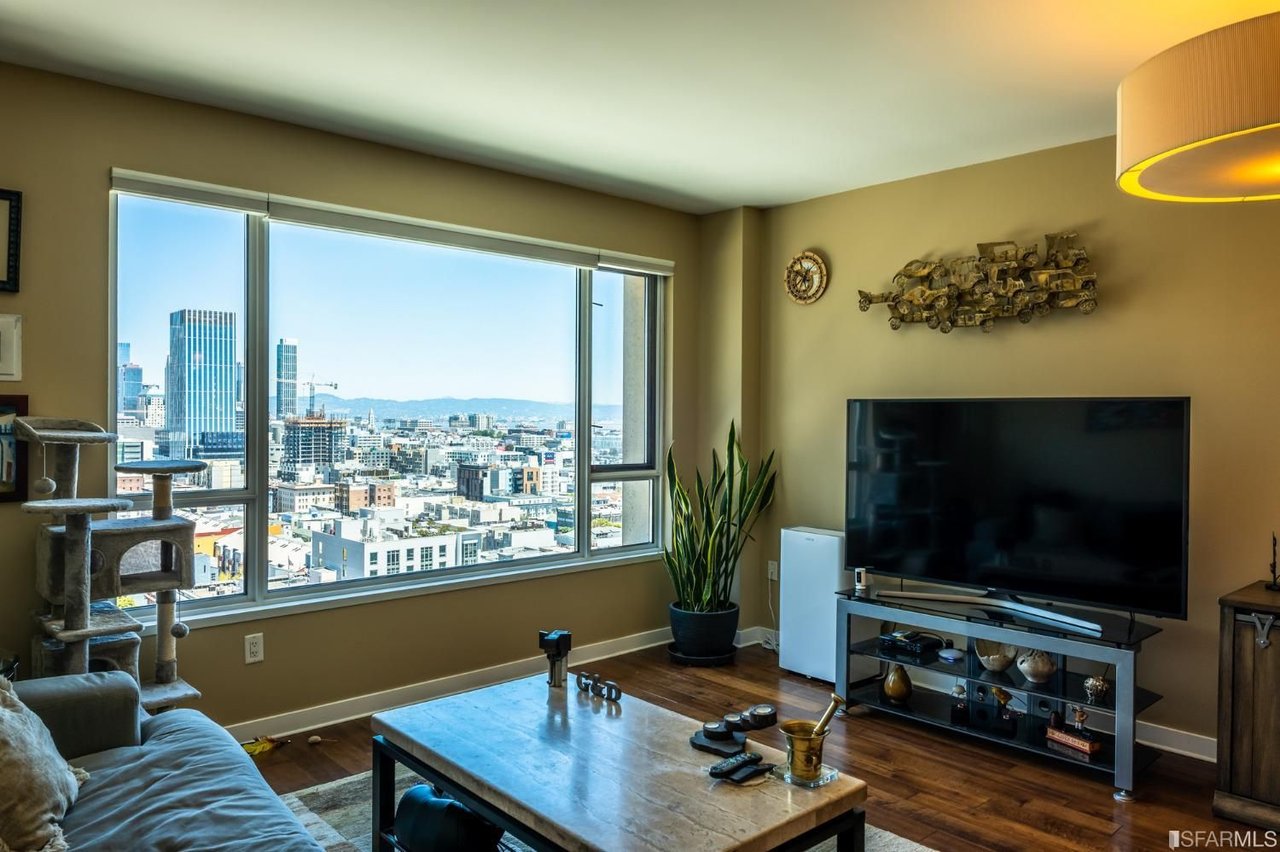 1160 Mission St, #1604