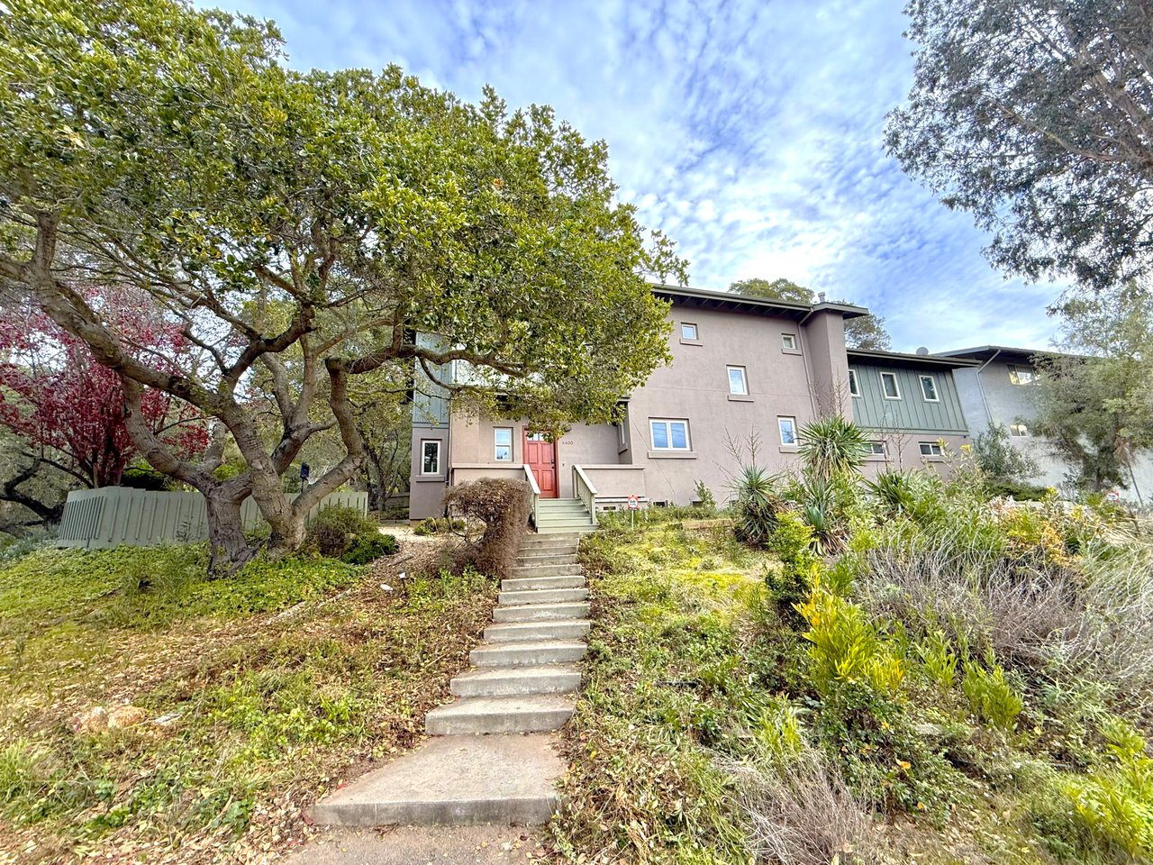 4400 Saint Andrews Rd, Oakland, CA-94605