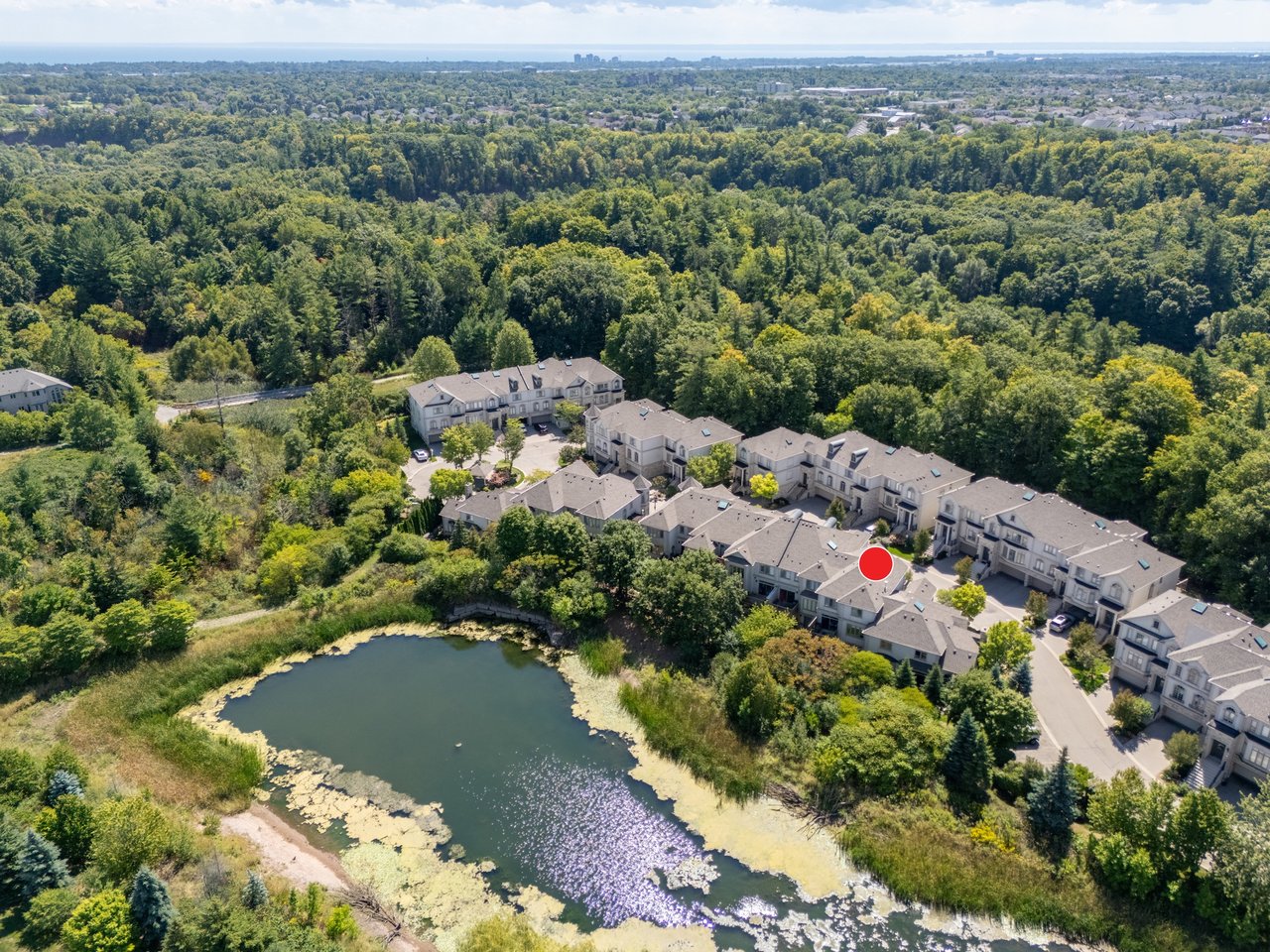 34-2400 Neyagawa Boulevard, Oakville