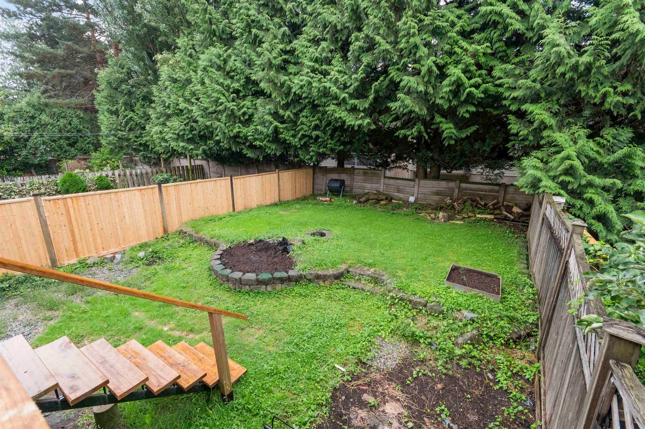 32378 Grebe Cres