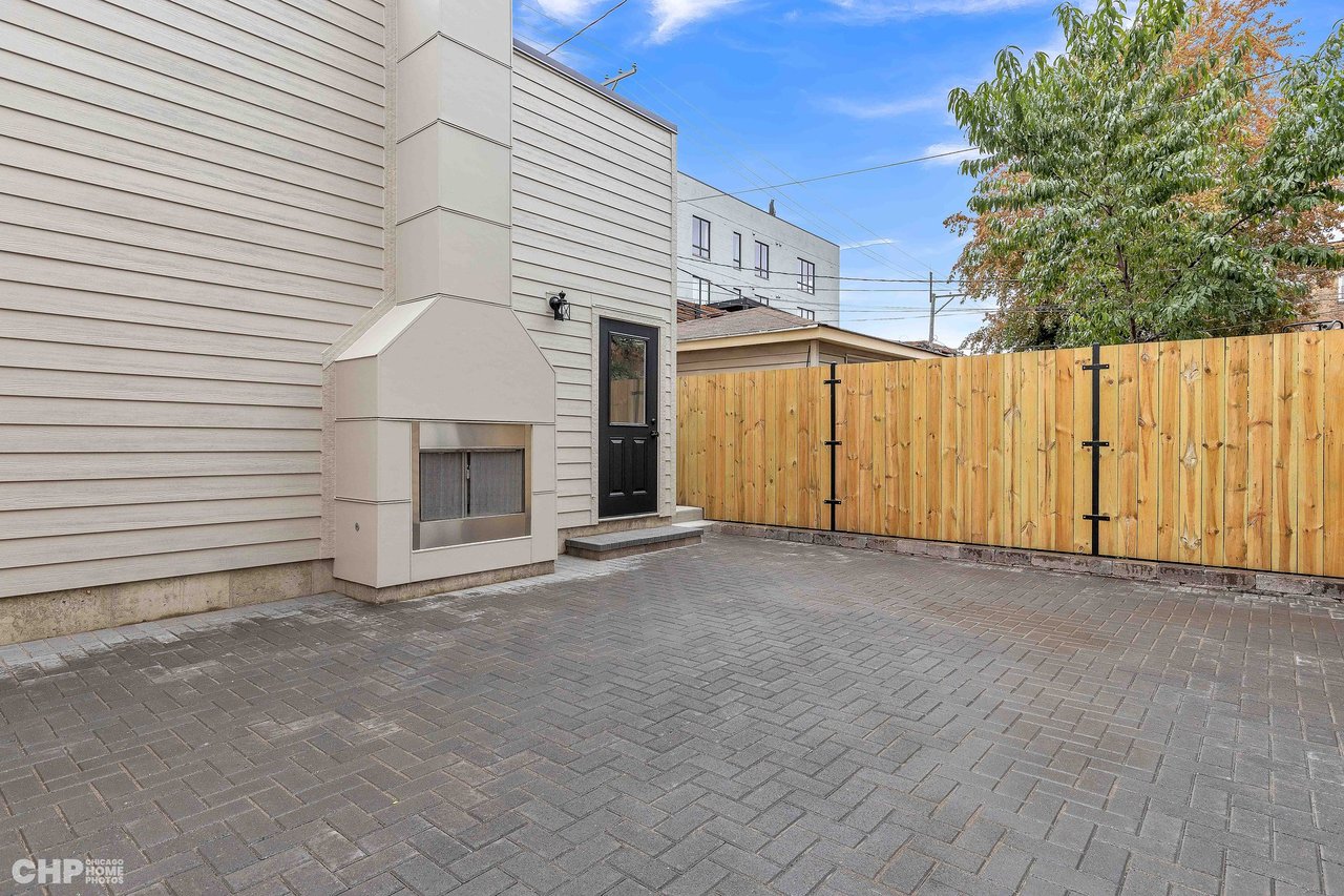 Coming Soon - 3452 N Bell, Roscoe Village