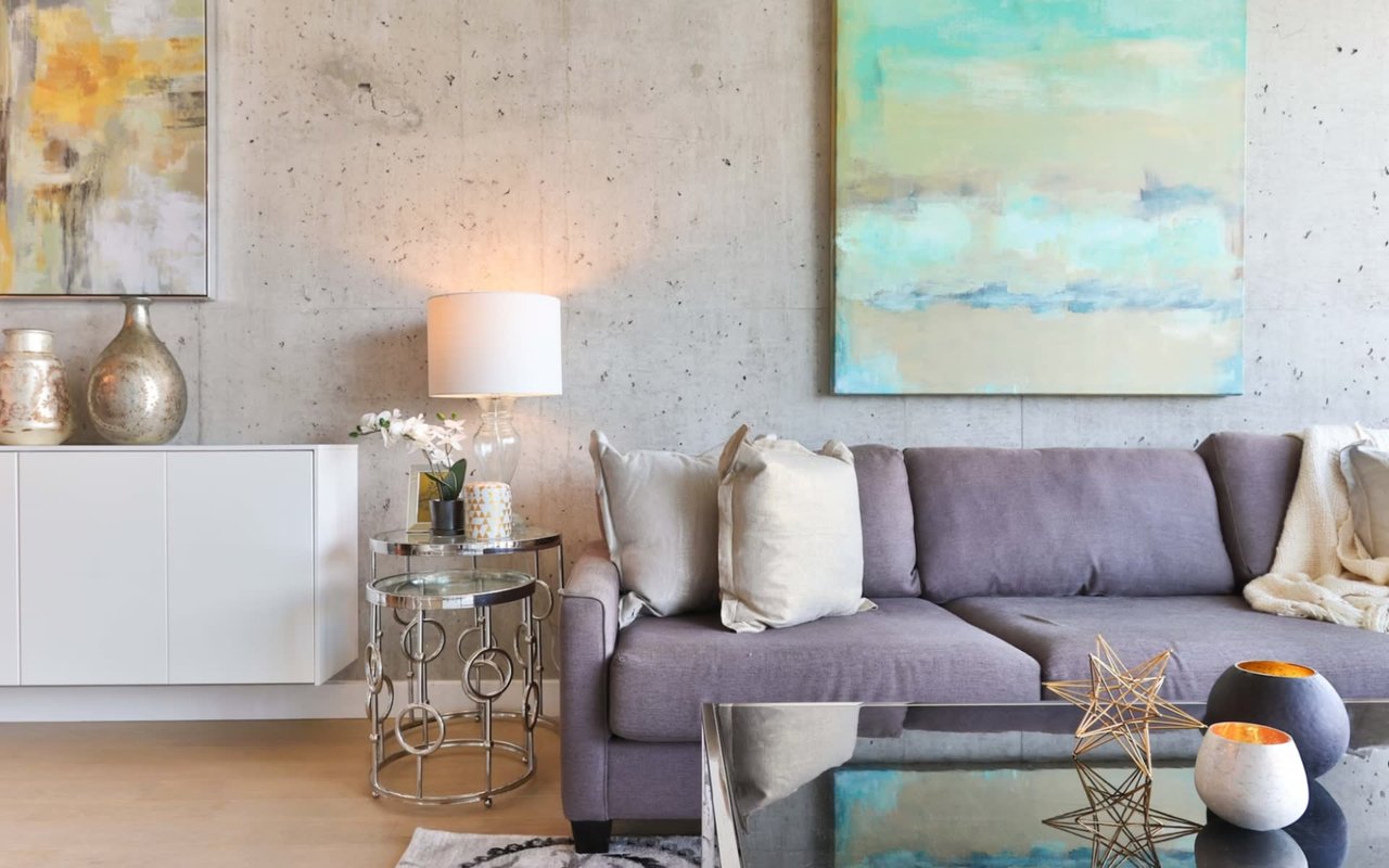 Preparing Your Home for Sale: Staging and Curb Appeal Tips