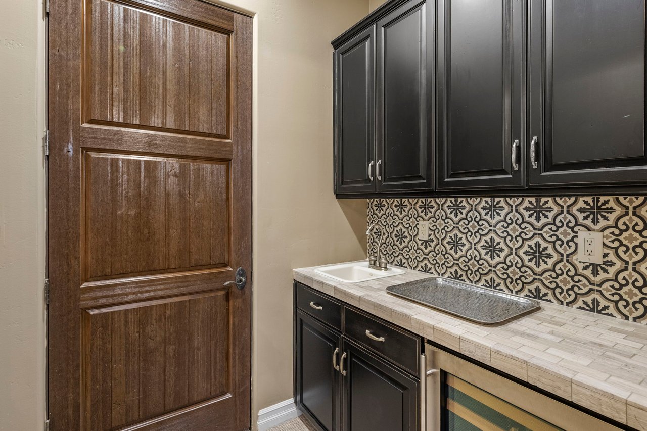 9290 E Thompson Peak Parkway, 110