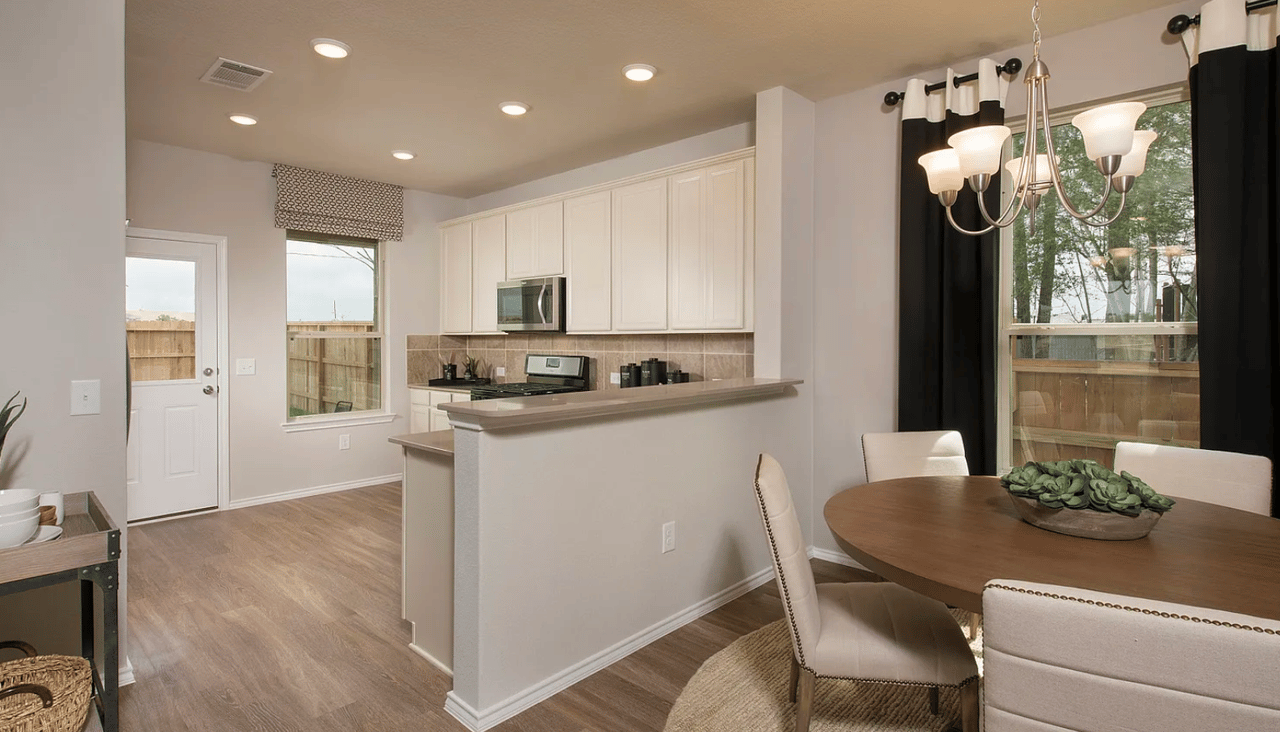 4033 Bermuda Ln