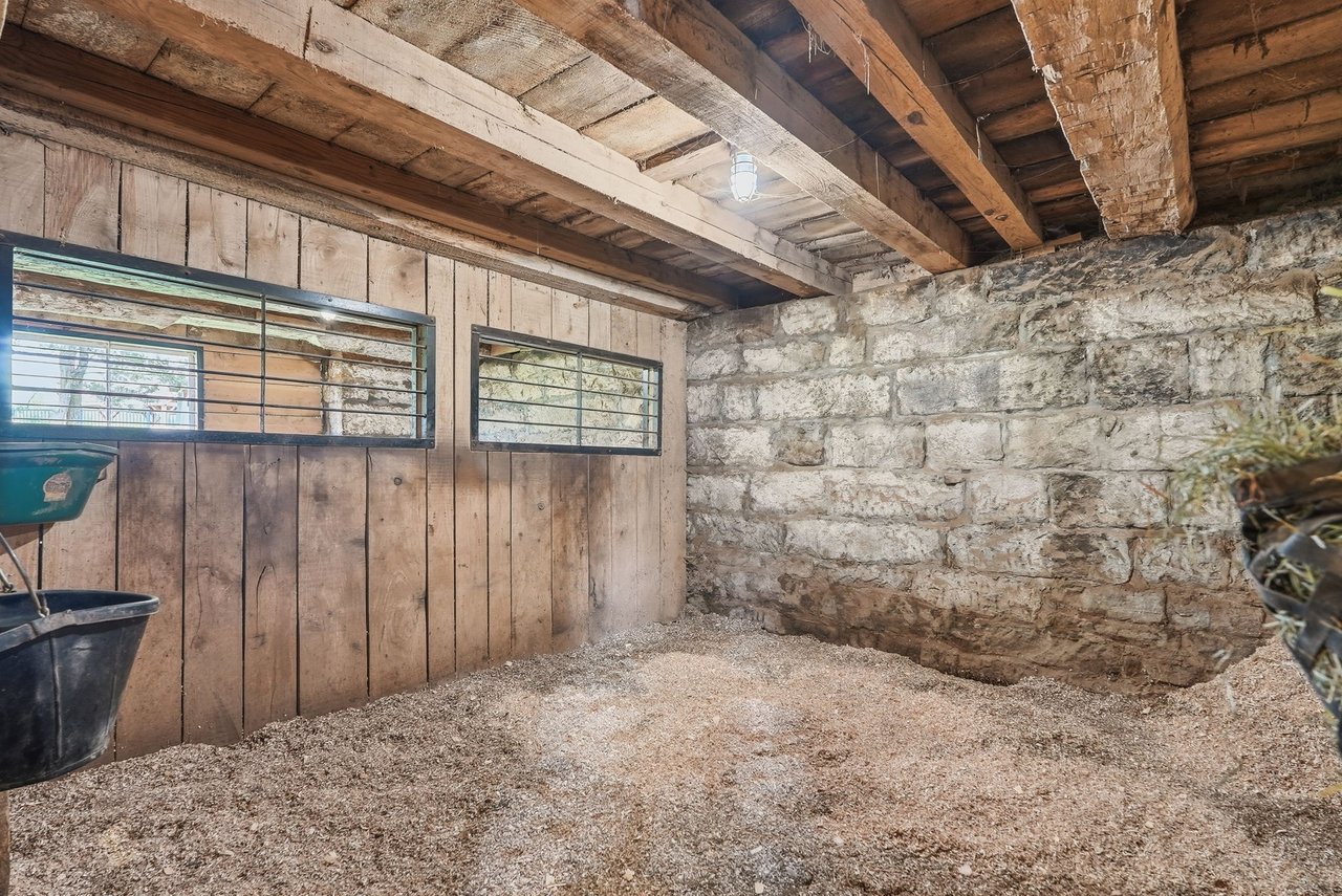 EXCLUSIVE - 232 Whitestown Road