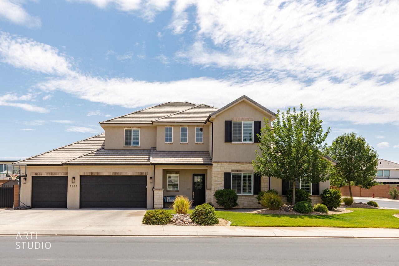 Fieldstone Cir
