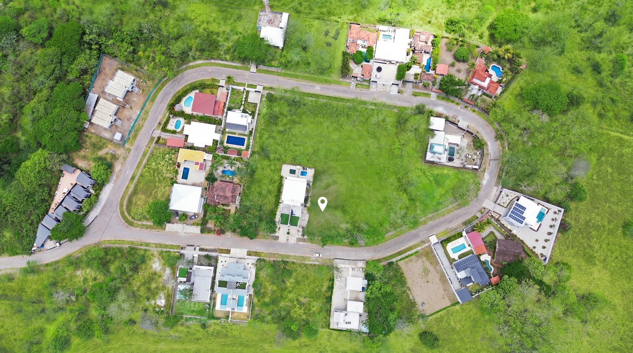 FLAMINGO BEACH LOT FOR SALE 