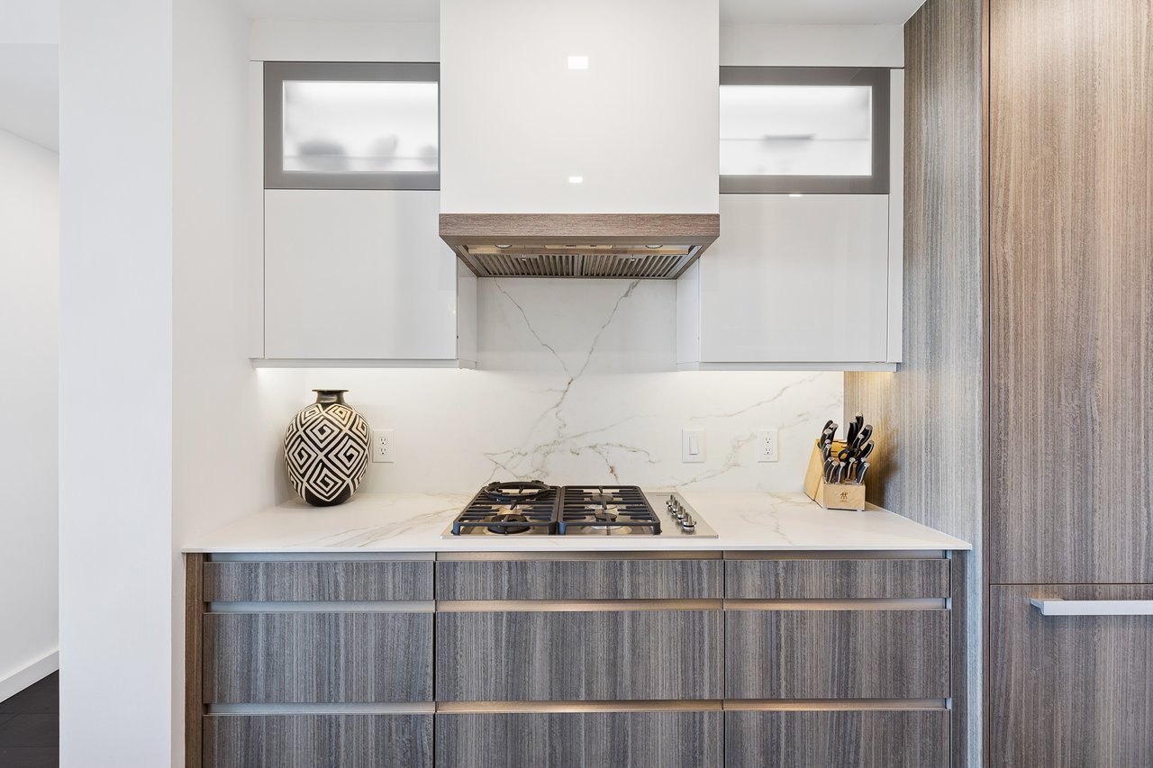 222 12th Street NE Unit 2105