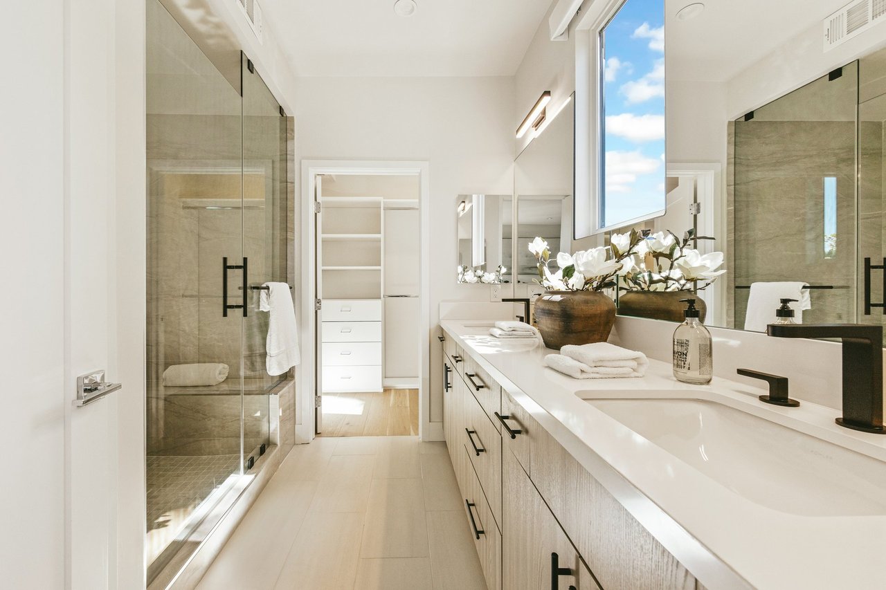 Mar Vista Collection Lot 5