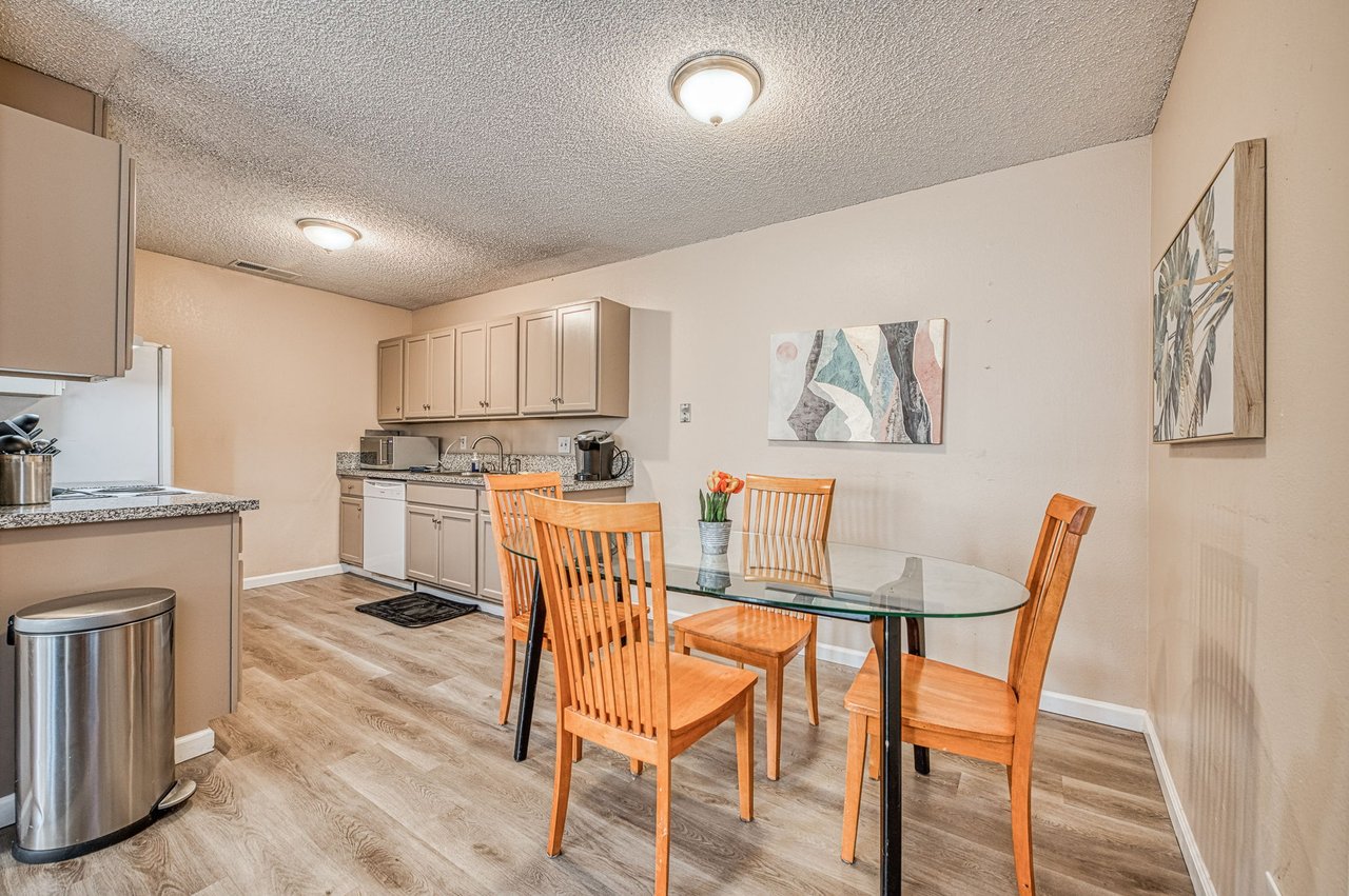 2247 W Dakota Avenue #116, Fresno