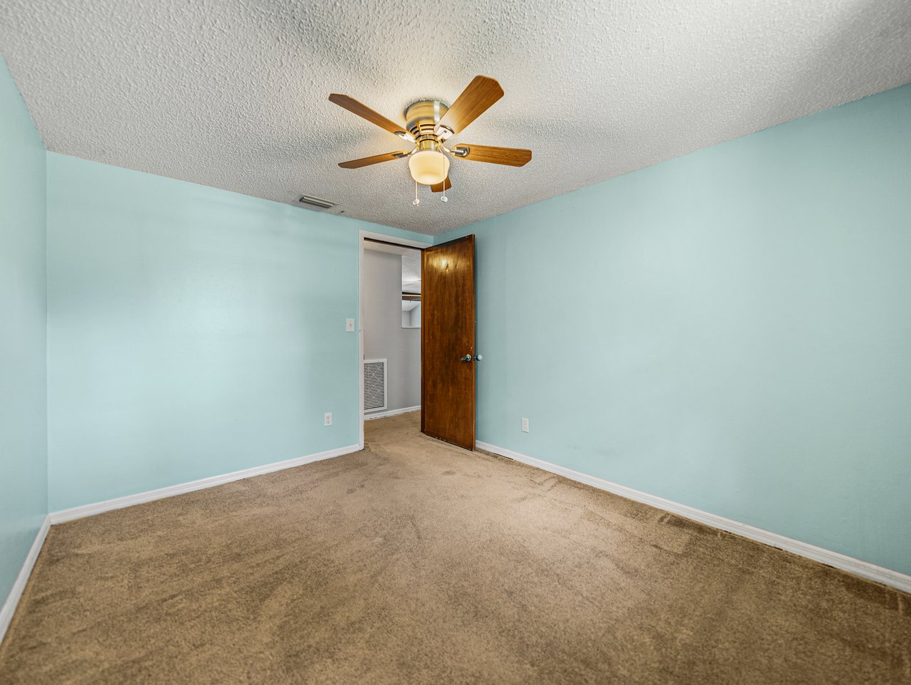 36247 SANTEELAH DR