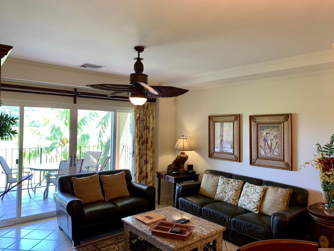 Updated Remodeled Townhome, Santa Ana, San Jose
