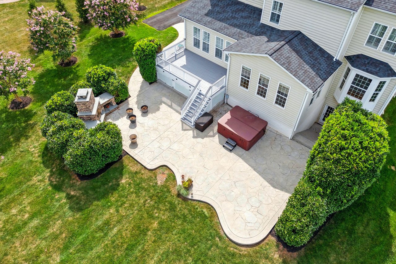 Just Listed: 16588 Levade Drive – Luxury Living in Raspberry Falls, Leesburg VA