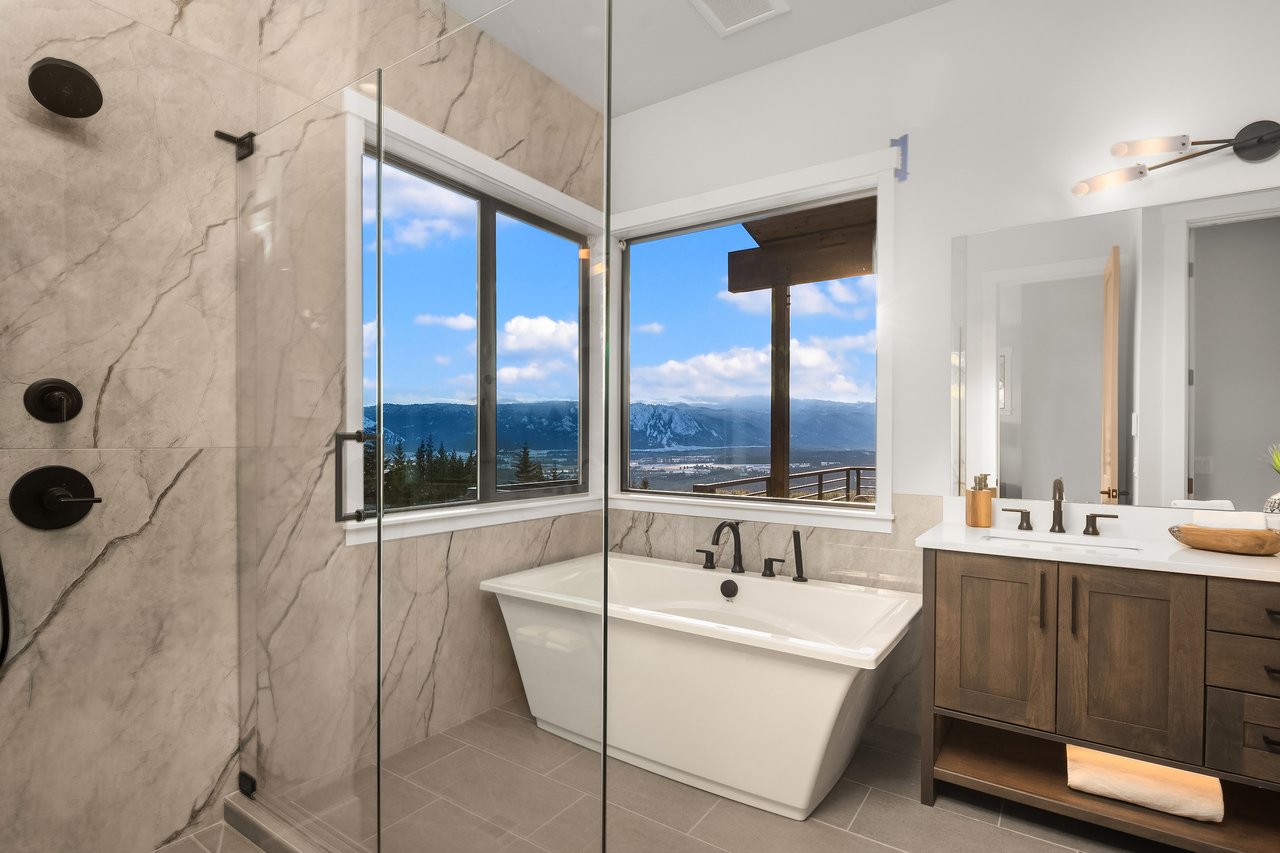 2241 Forest Ridge Drive