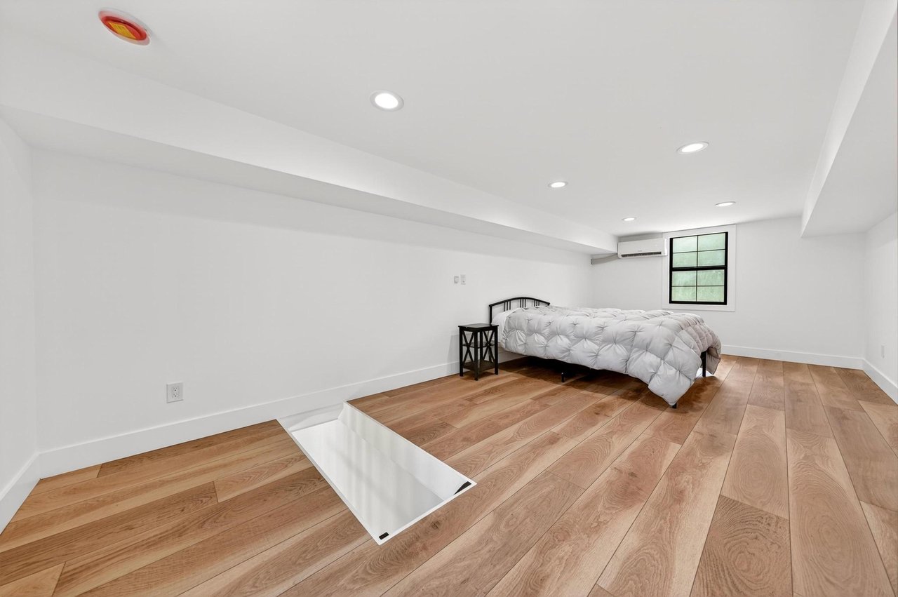 Gated 5.58-acre Farm