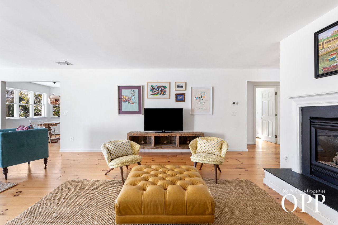 One-Level Living in a Sought-After South Location