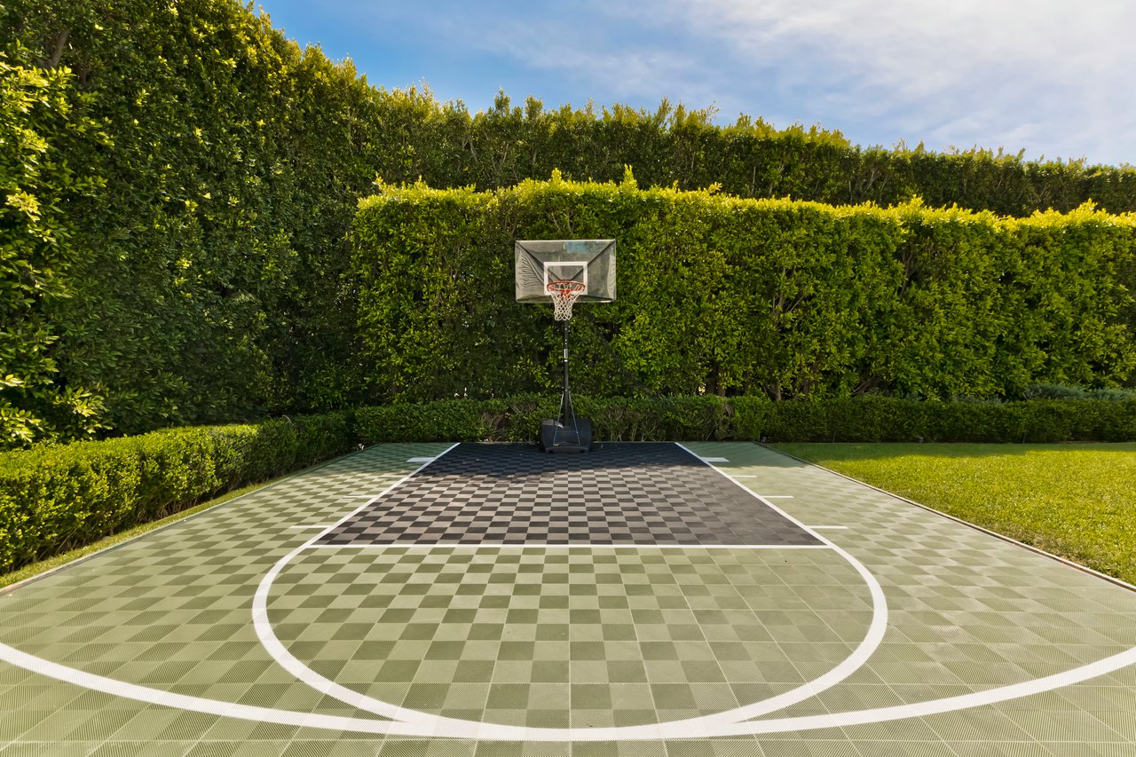 1005 N Crescent Dr, Beverly Hills Private Lease