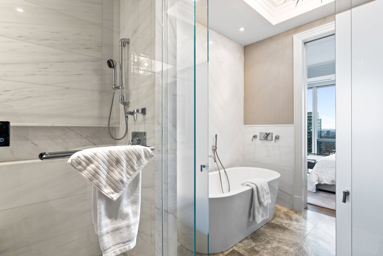 Four Seasons Private Residences