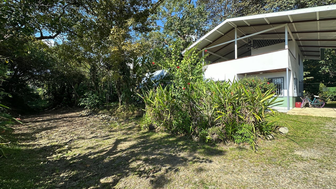 Breeze, Trees, and Monkeys - Your Affordable Costa Rican Haven