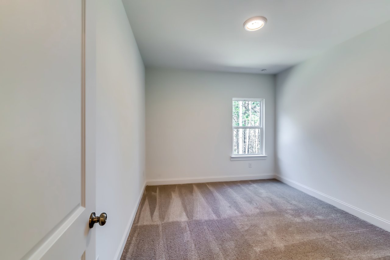 537 Principal Meridian Dr