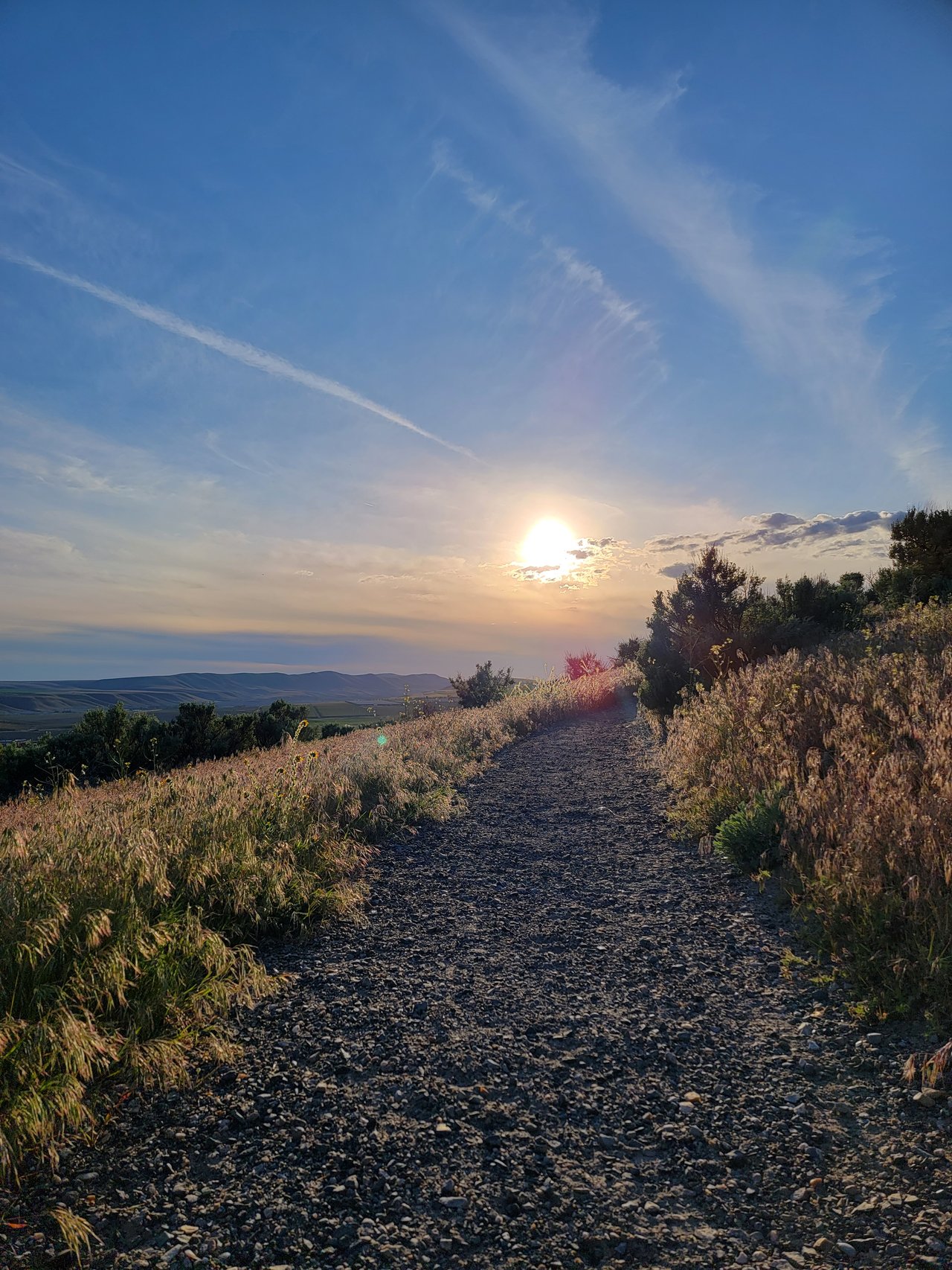 Sunset hike on Badger Mountain in Richland Washington