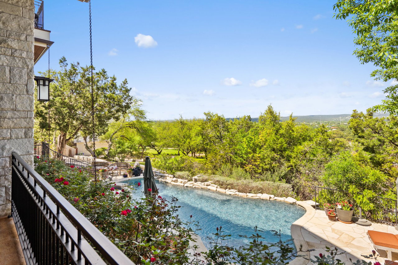 9200 Stallion Drive