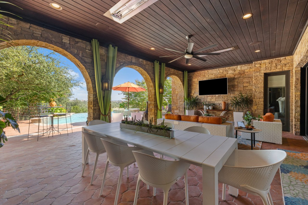12802 Hacienda Ridge