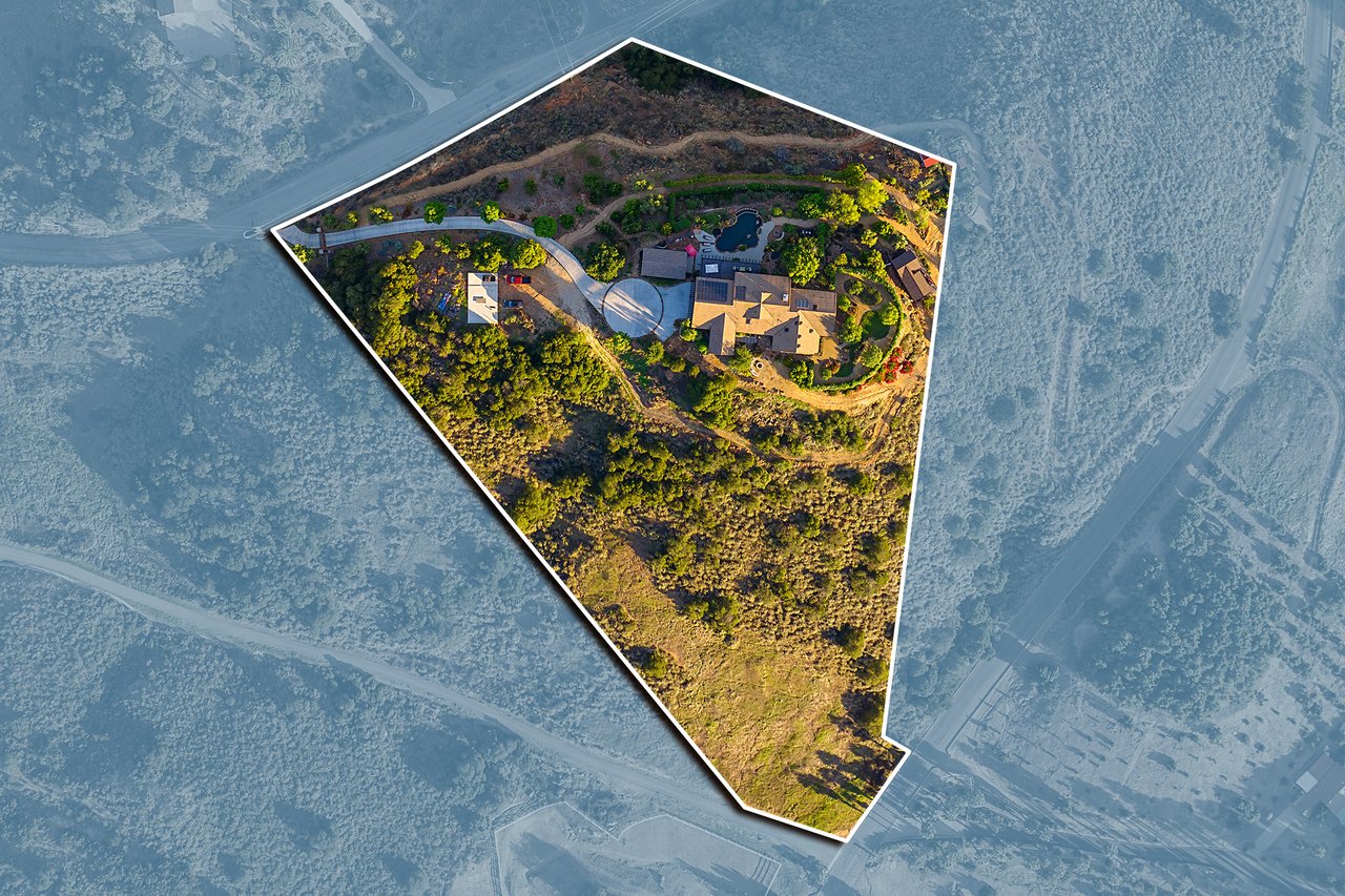41005 Valle Vista