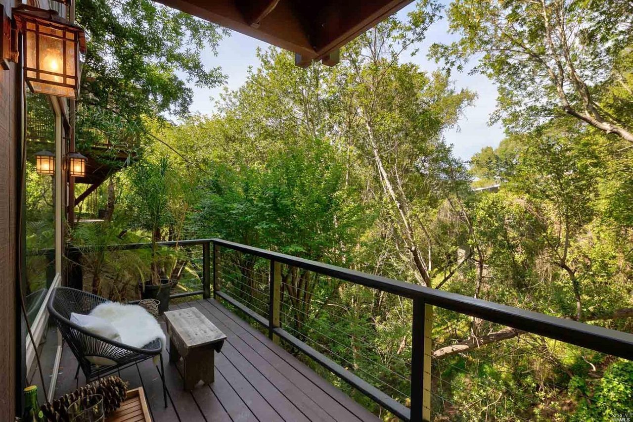 708 Cabin Dr