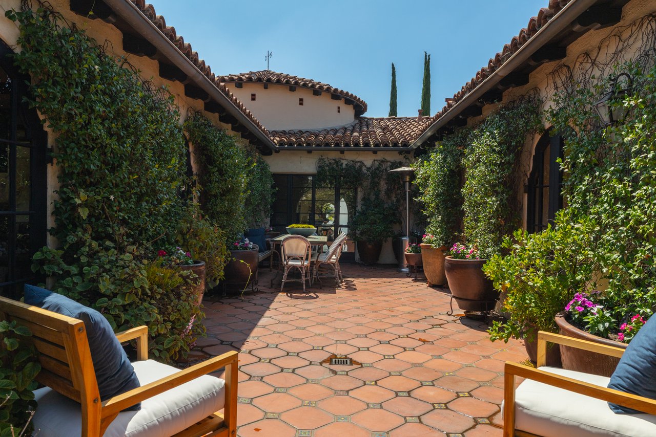 2311 Alto Oak Dr, Los Feliz