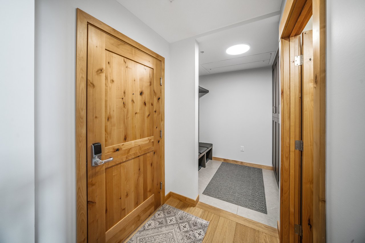Top-Floor Spring Creek Retreat | Income-Generating Tourist Home in Timberstone Lodge