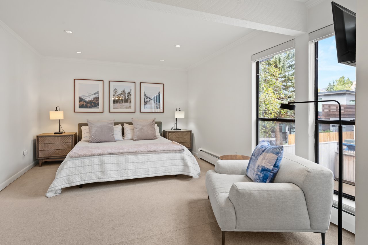 Spacious Condo In the Core of Aspen