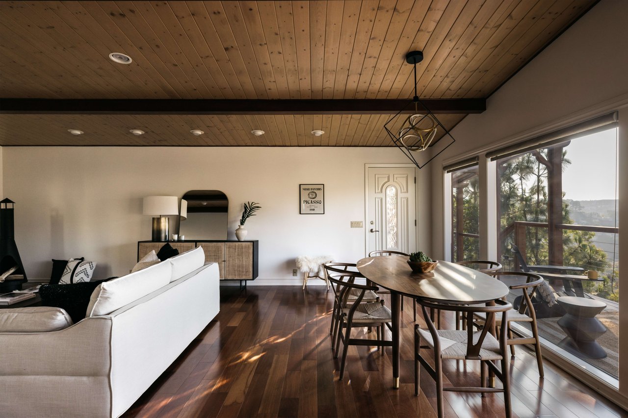 Peaceful Post and Beam in the Los Feliz Oaks