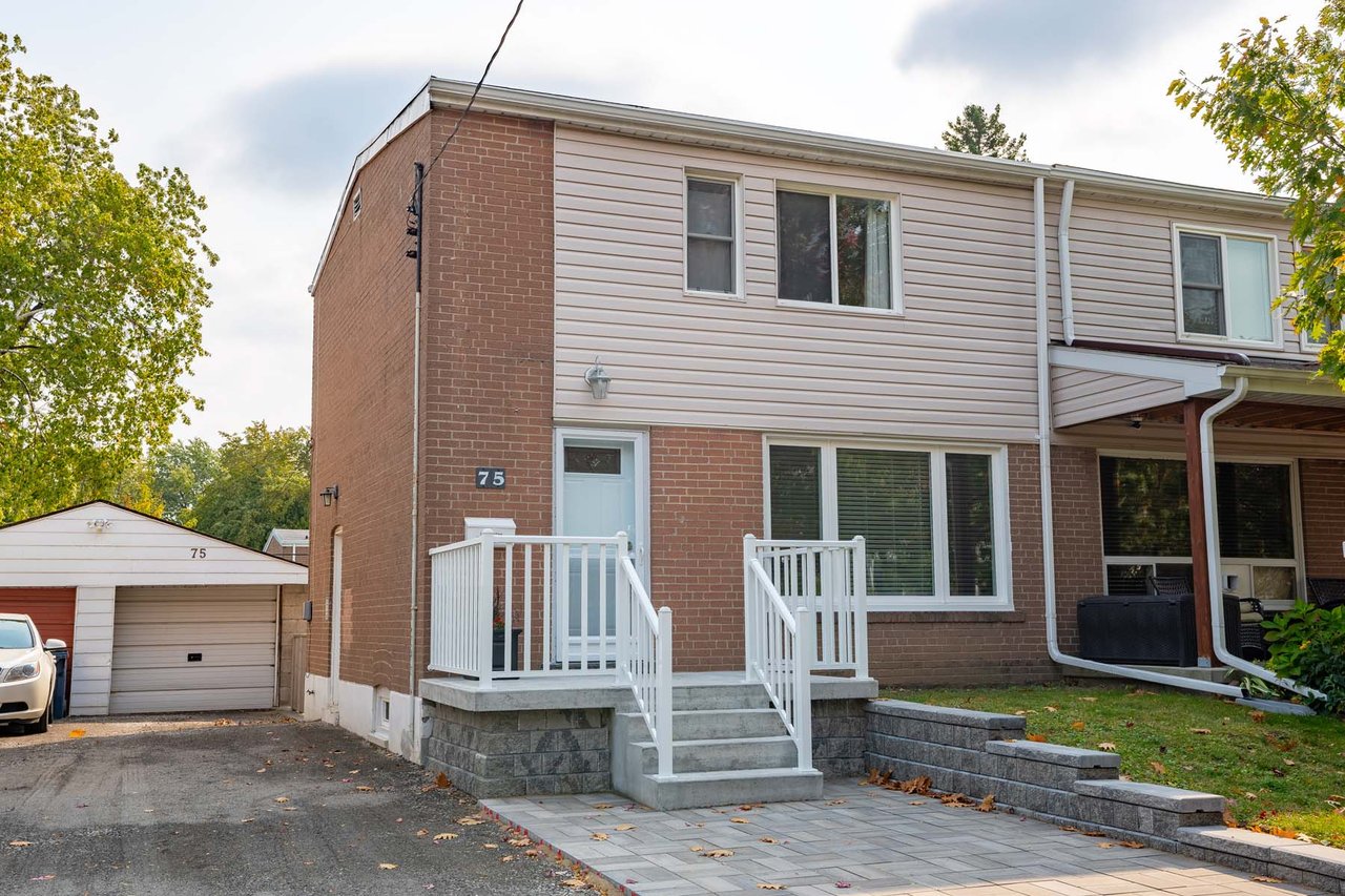 75 Ashwick Dr