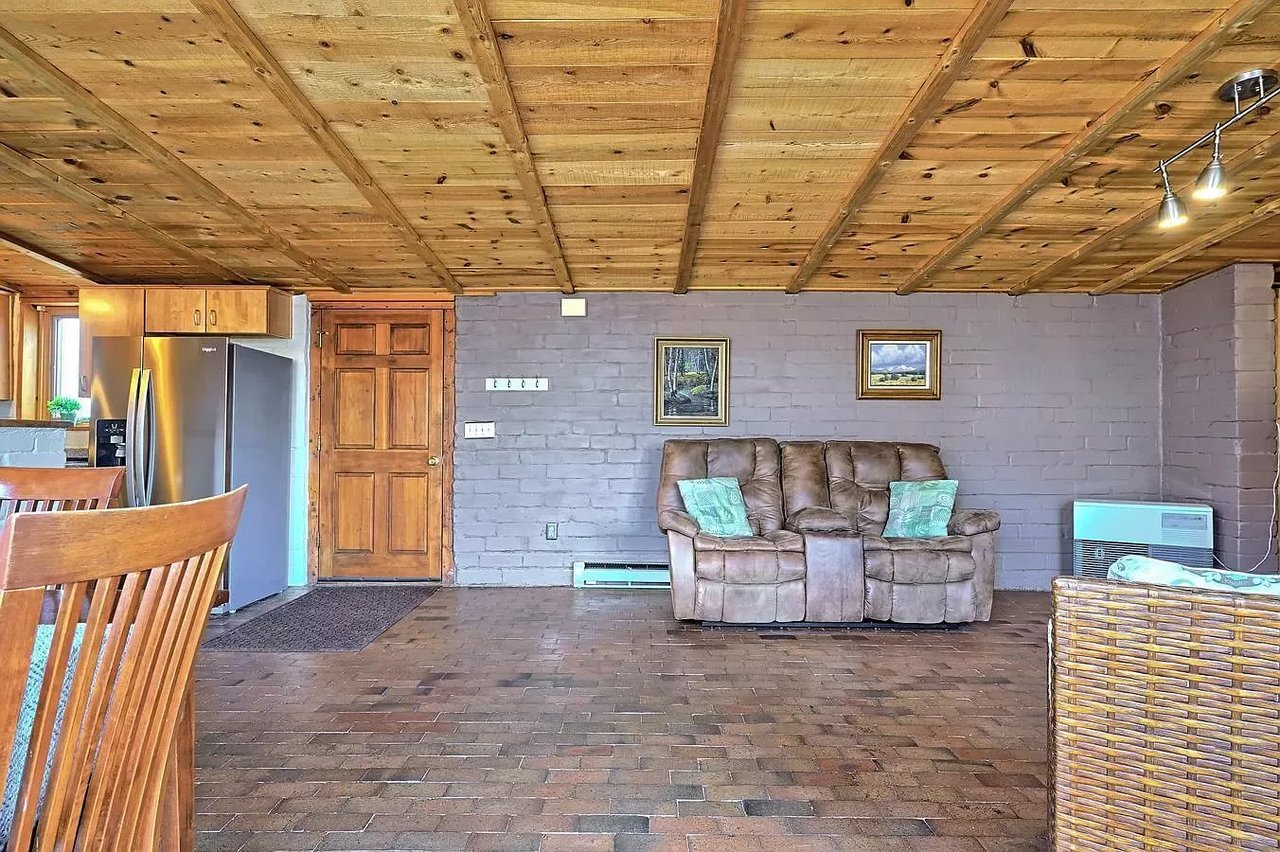 28 Alondra Rd