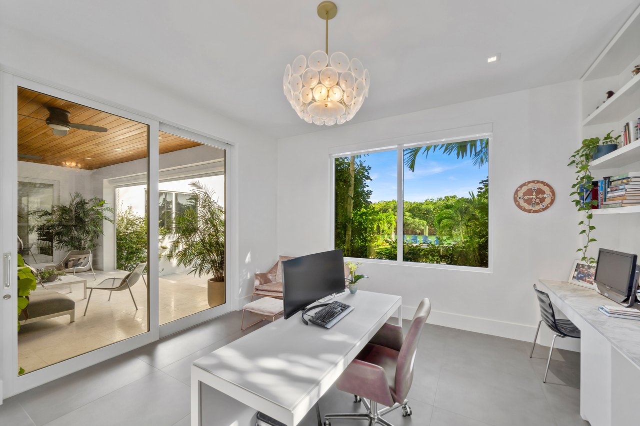 180 Cape Florida Drive