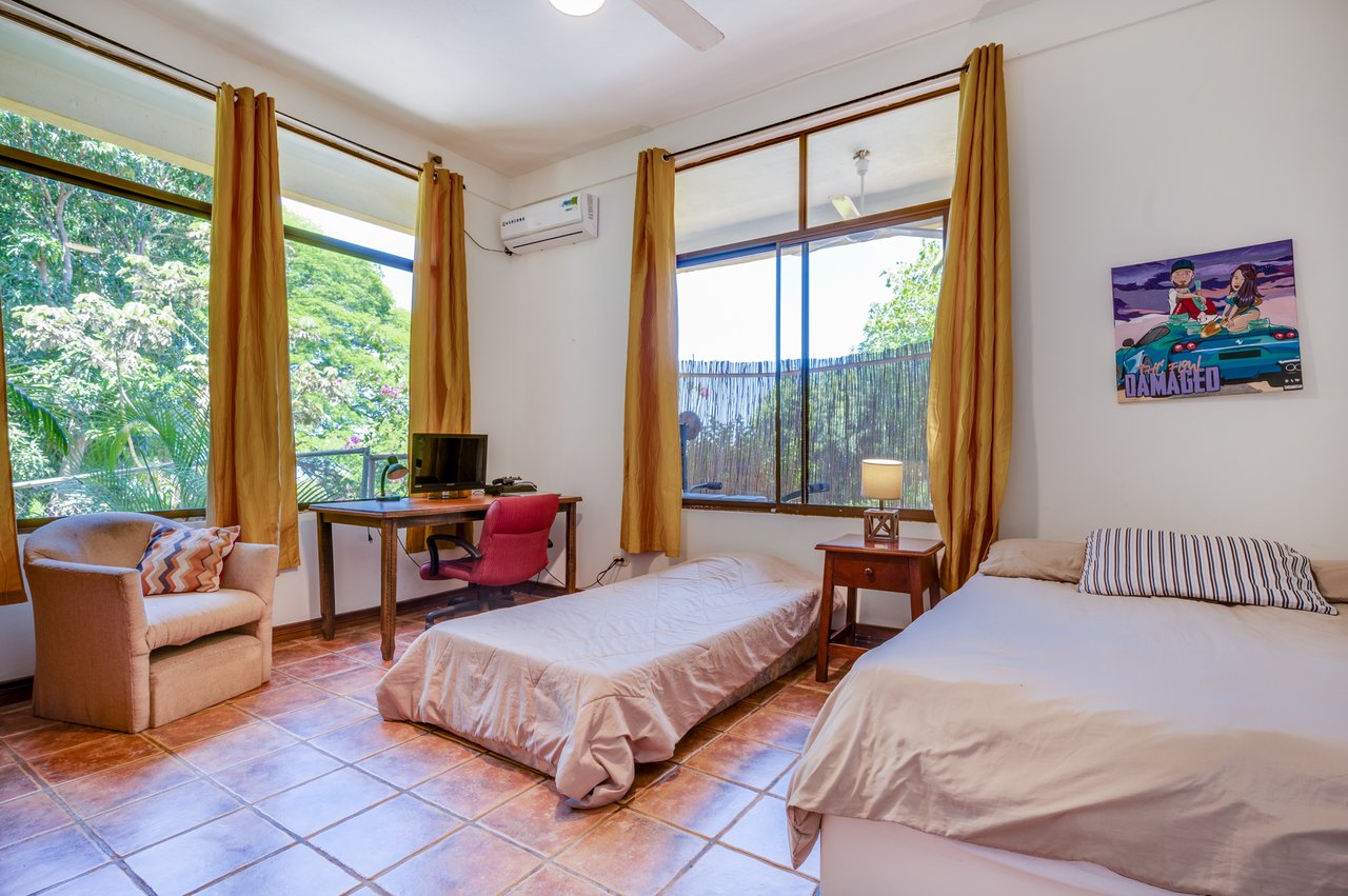 Casa Marazul | Ocean-View 5-Bedroom Home with Guest House & Infinity Pool near Playa Prieta