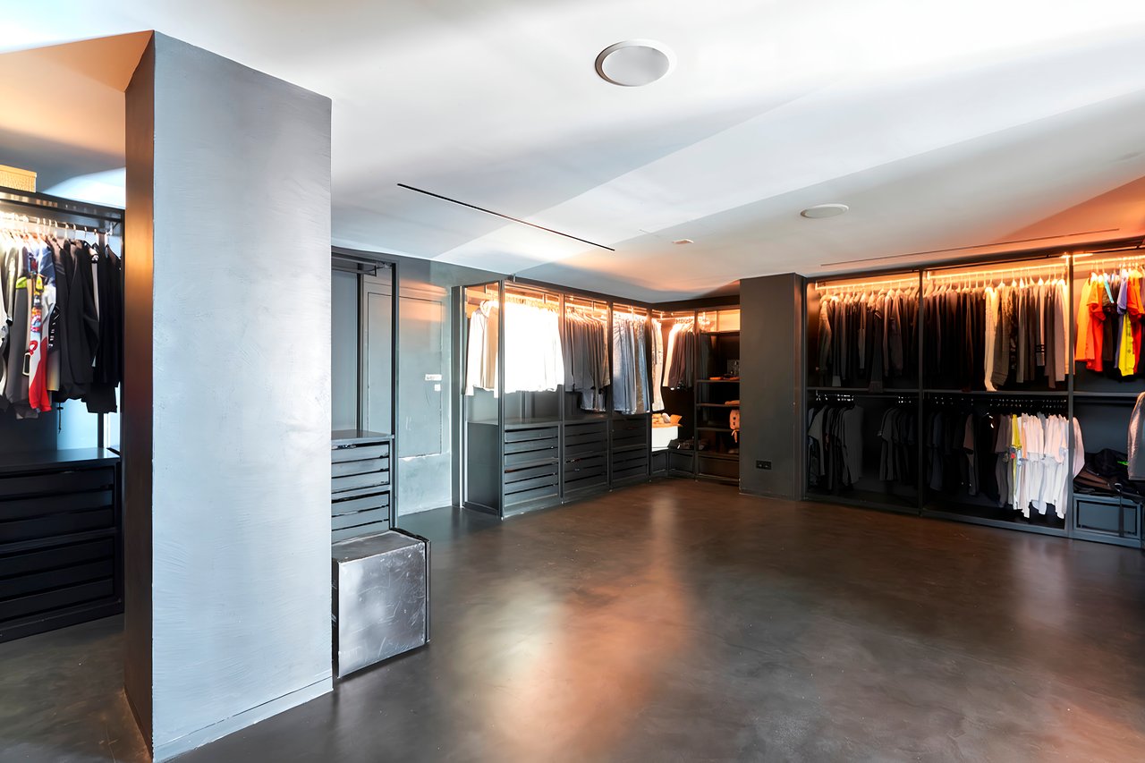 Barcelona Contemporary Villa