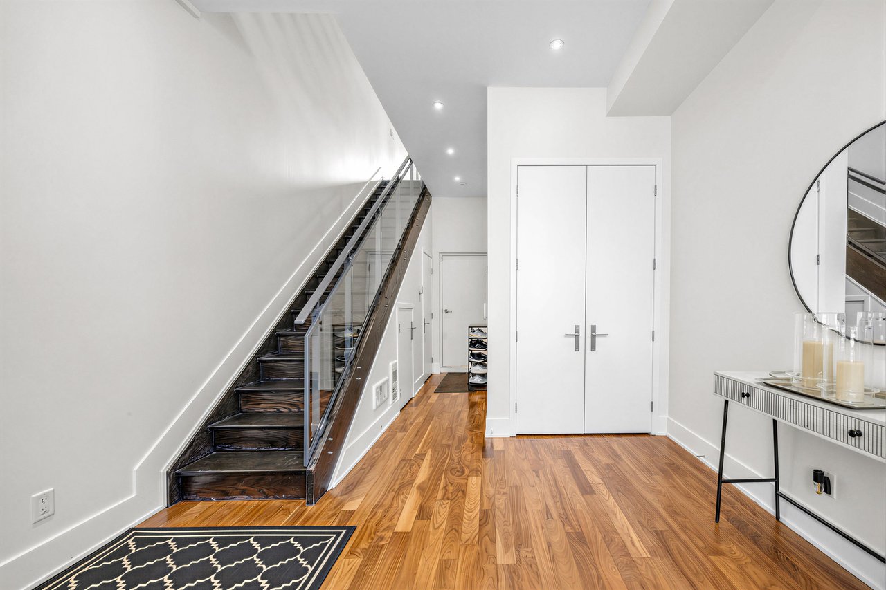 845 Richmond St W, Toronto