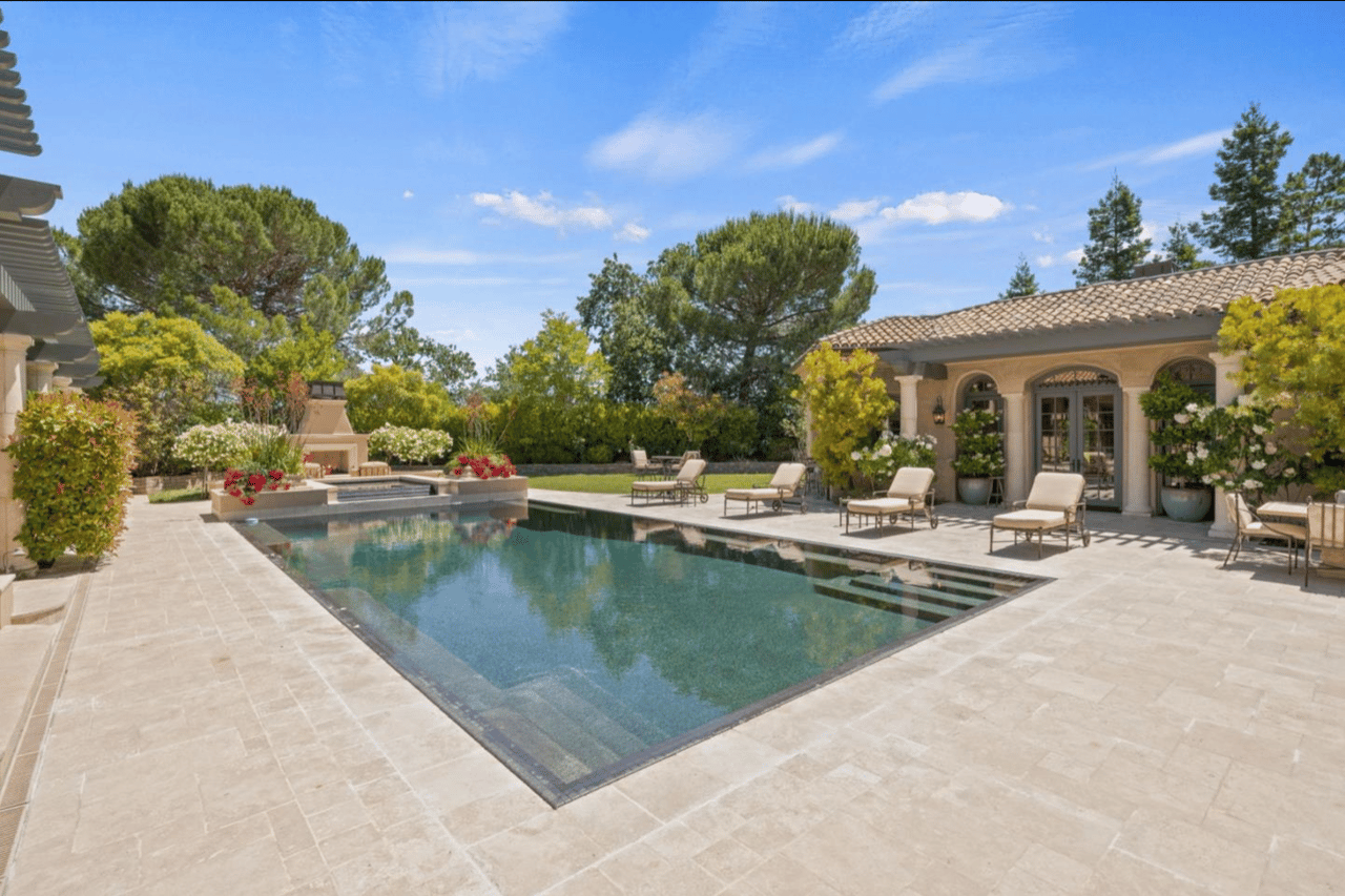 25751 Elena Rd, Los Altos Hills, CA 94022