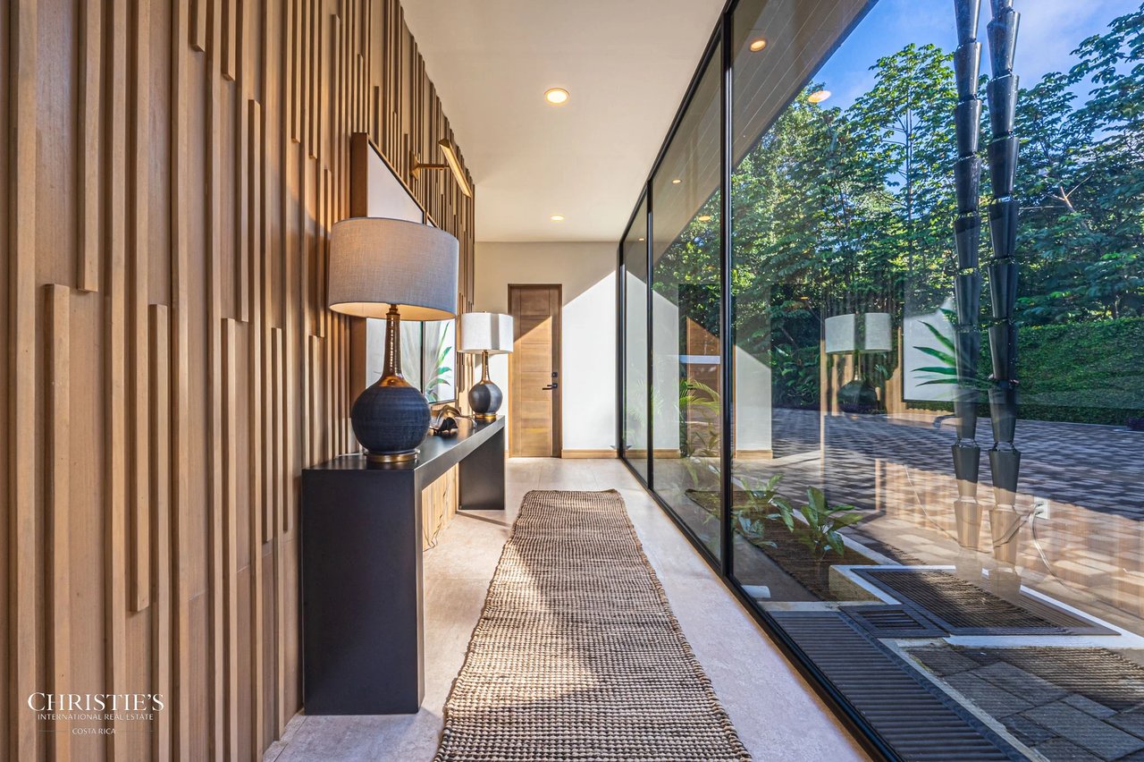 Majestic Cliff Residence Showcasing Spectacular Whitewater Views